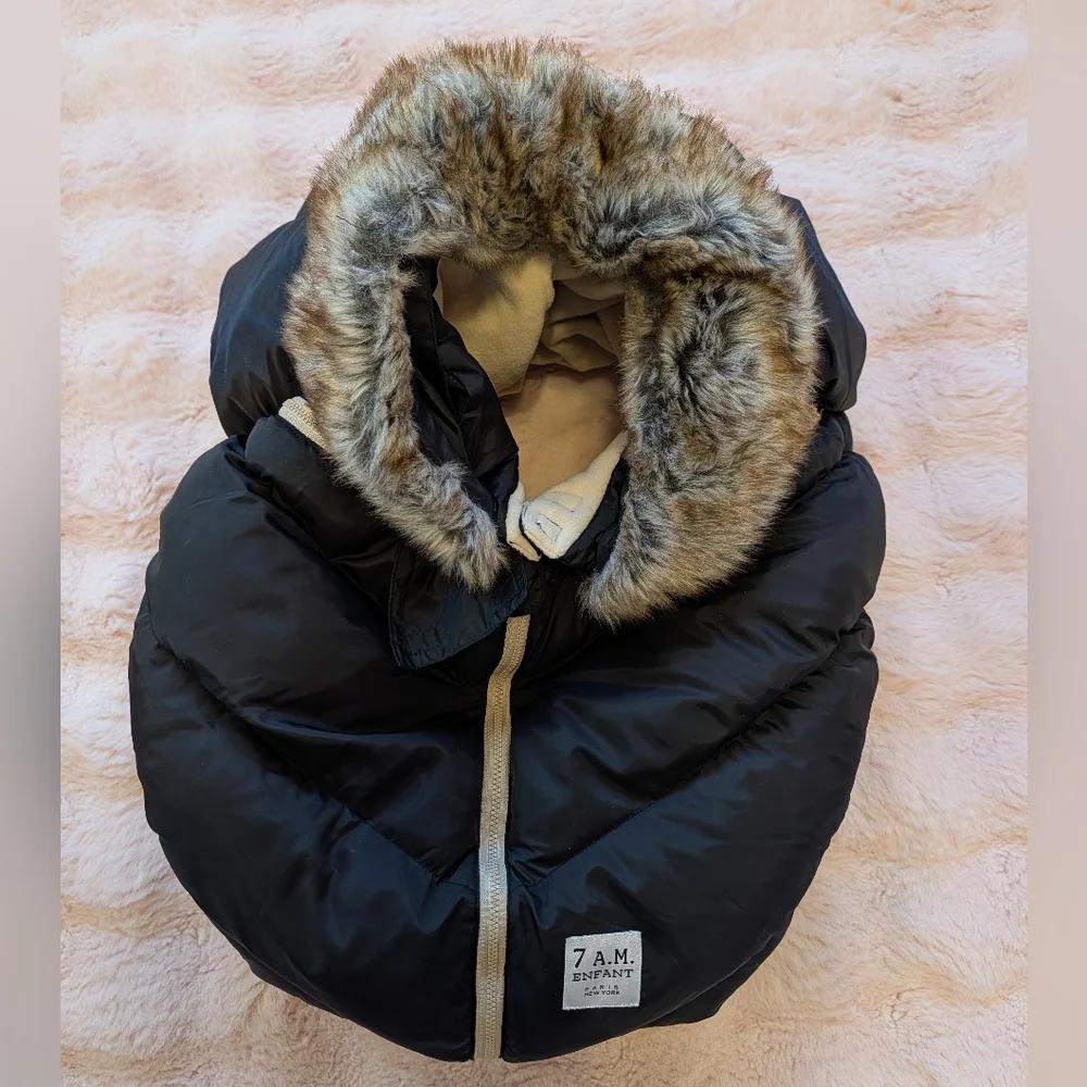 7 A.M. Enfant Cocoon Faux Fur Car Seat Cover